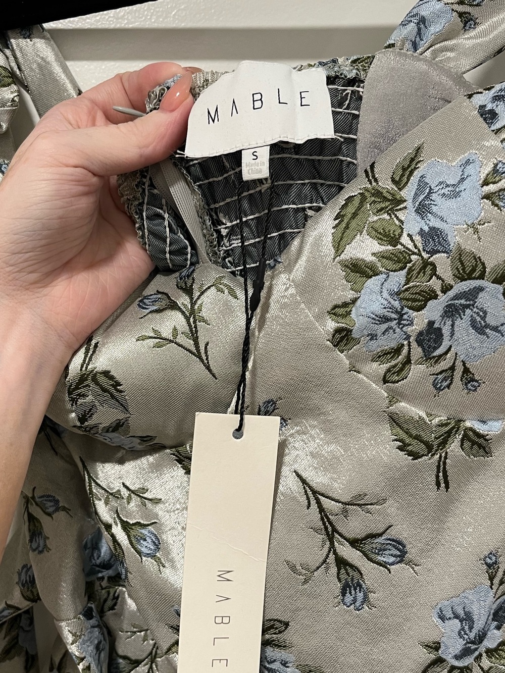 Jackie Jacquard Floral Sweetheart Midi Dress - Picture 6 of 8